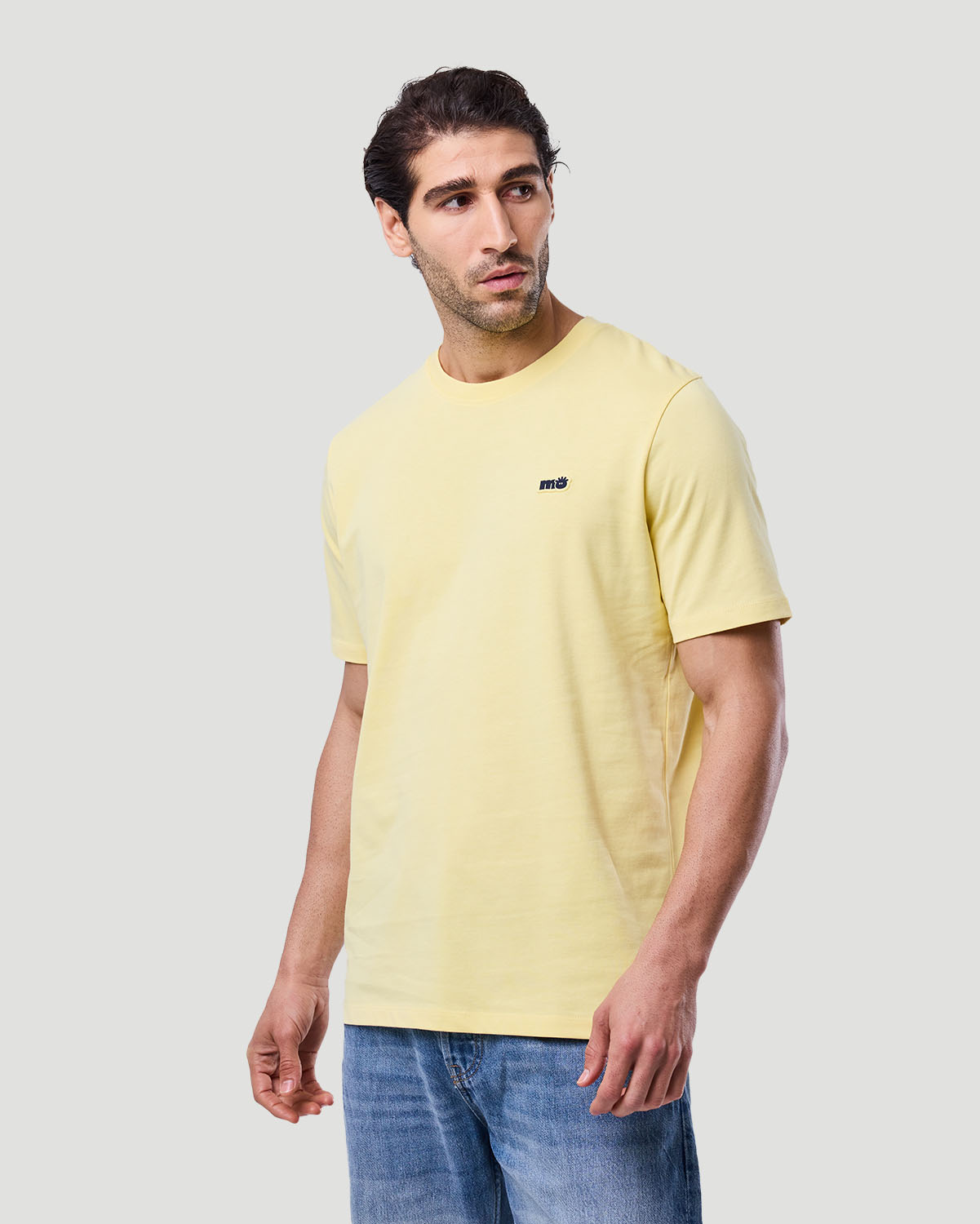 Men's Essentials T-shirt - Pale Banana image number 3