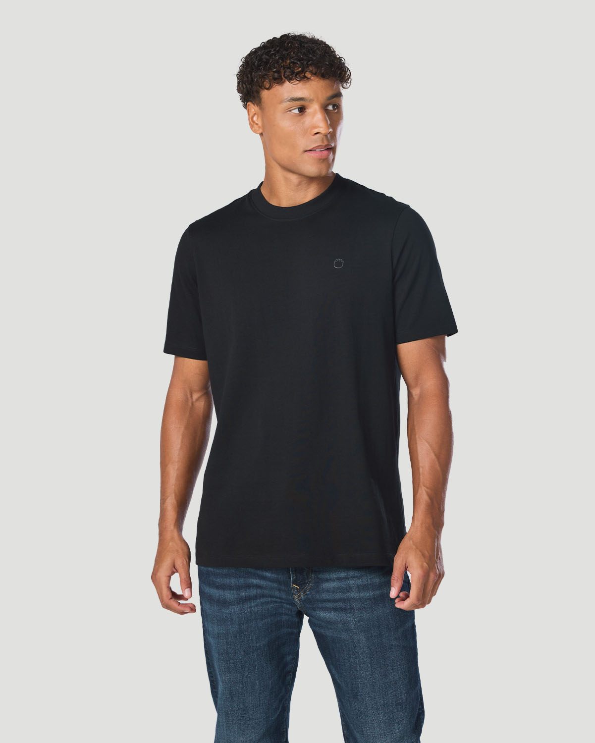 Men's Basic T-shirt - Jet Black image number 0