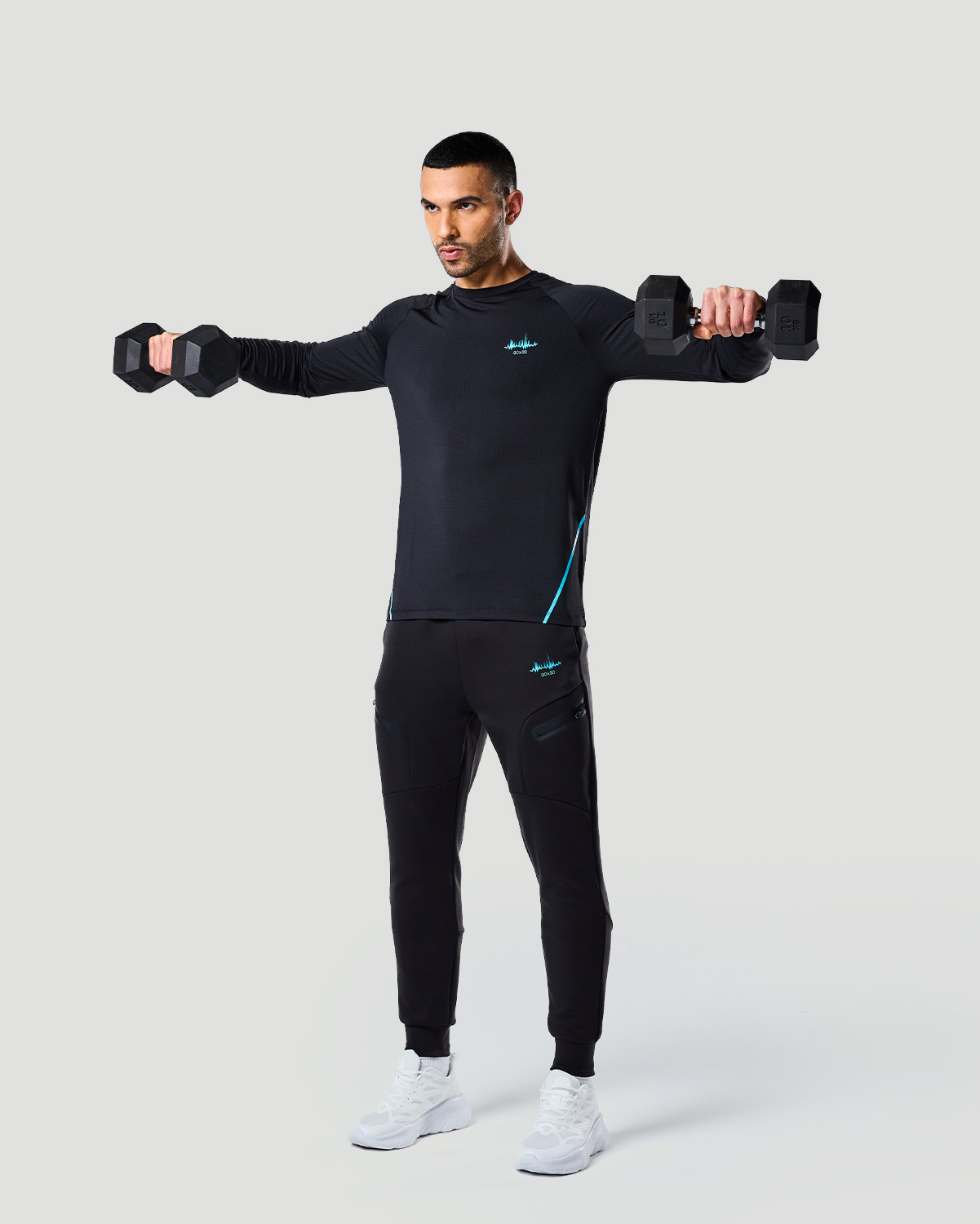 Long Sleeve T-shirt - Jet Black image number 4