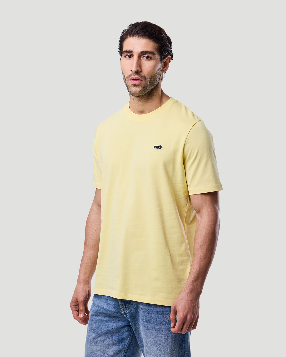 Men's Essentials T-shirt - Pale Banana image number 2