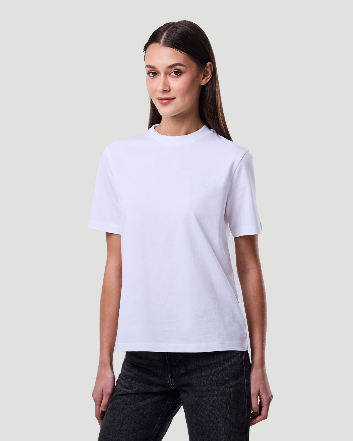 Women's Essential T-shirt - White image number 3