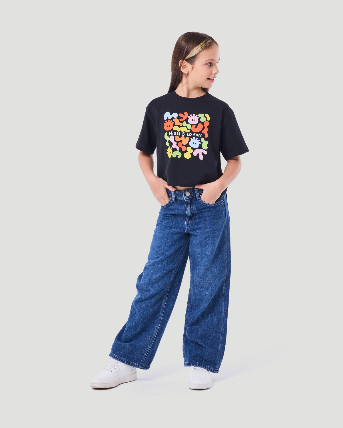 Girl's Graphic T-shirt - Jet Black image number 0