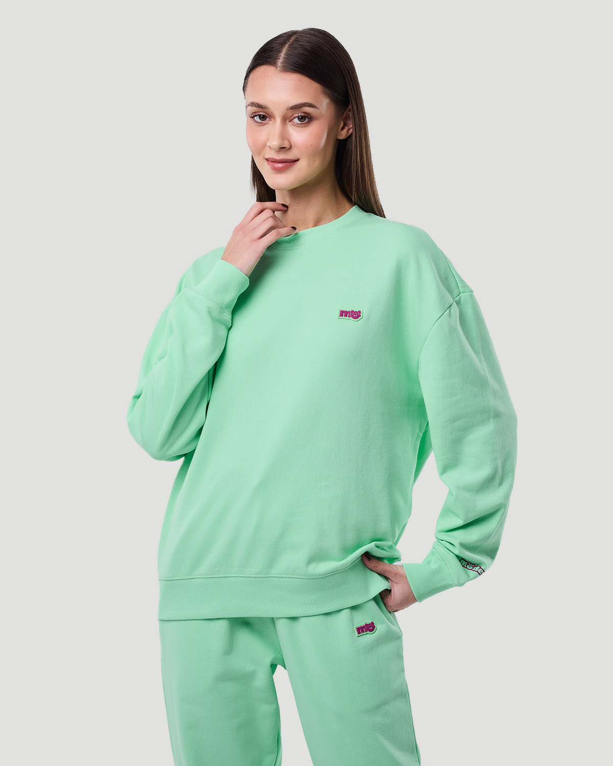 Women&rsquo;s Sweatshirt - Green Ash image number 2