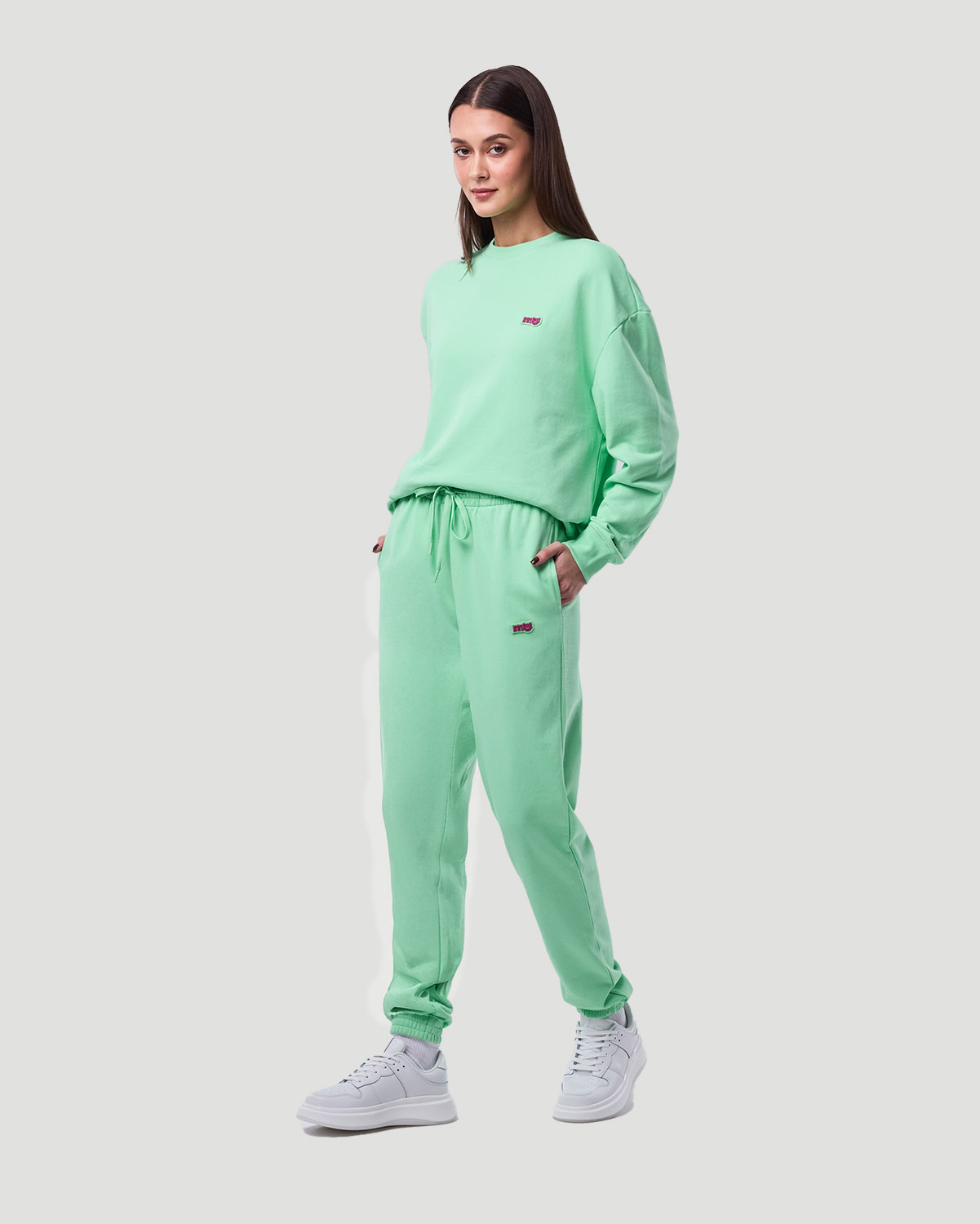 Women’s Jogger Pants - Green Ash image number 1