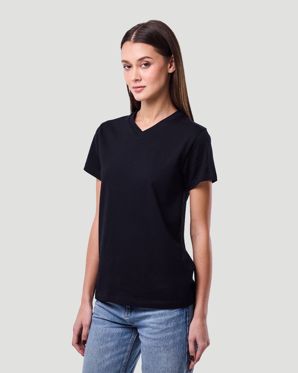 Women's Core V-neck T-shirt - Jet Black image number 3