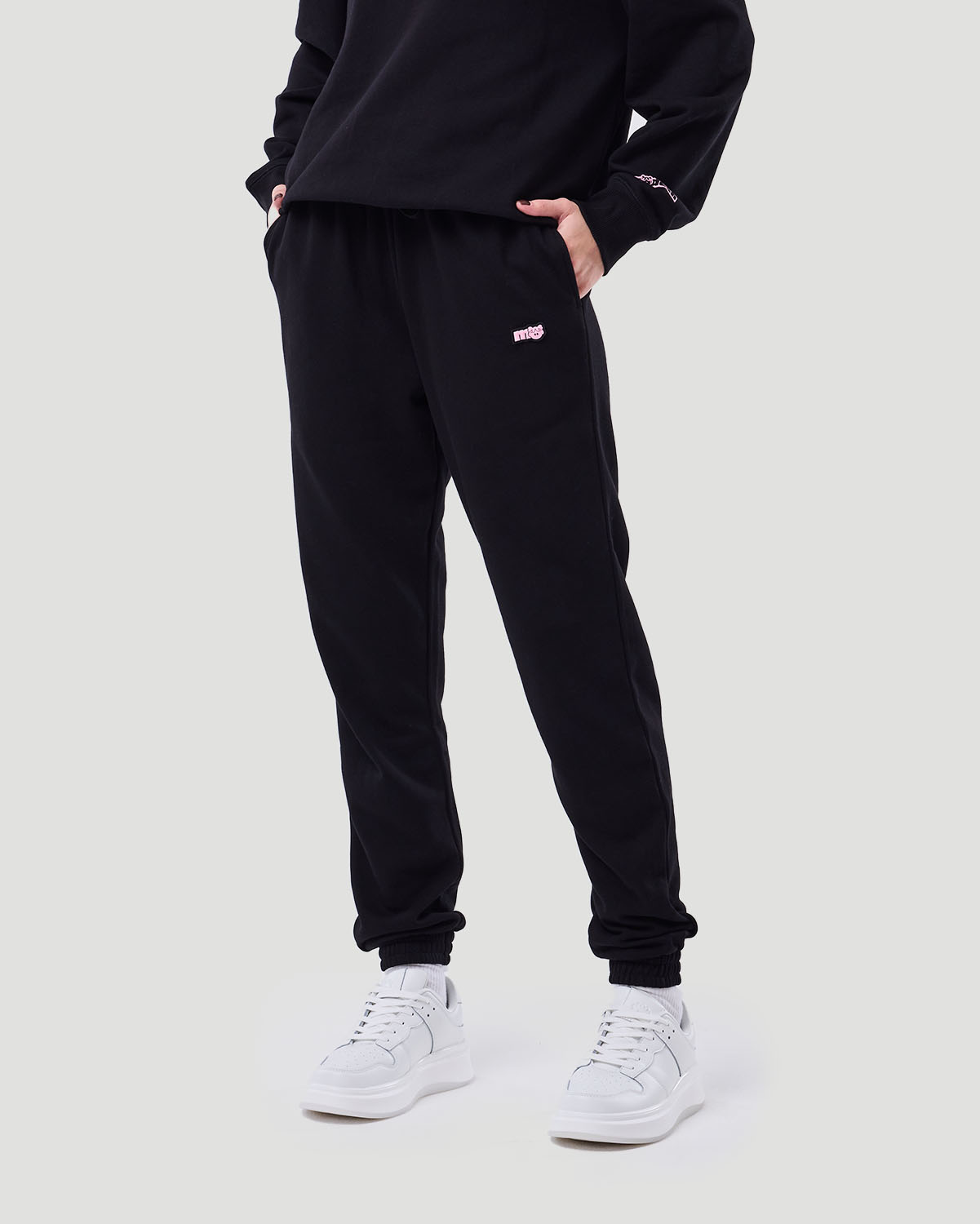 Women&rsquo;s Jogger Pants - Jet Black image number 3
