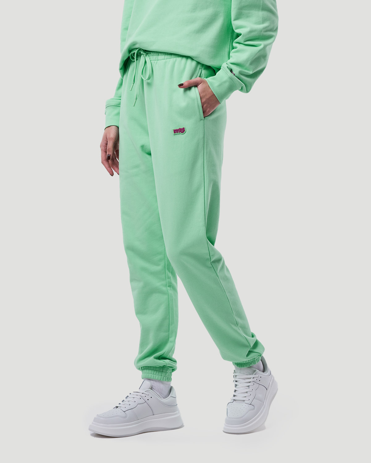 Women’s Jogger Pants - Green Ash image number 0
