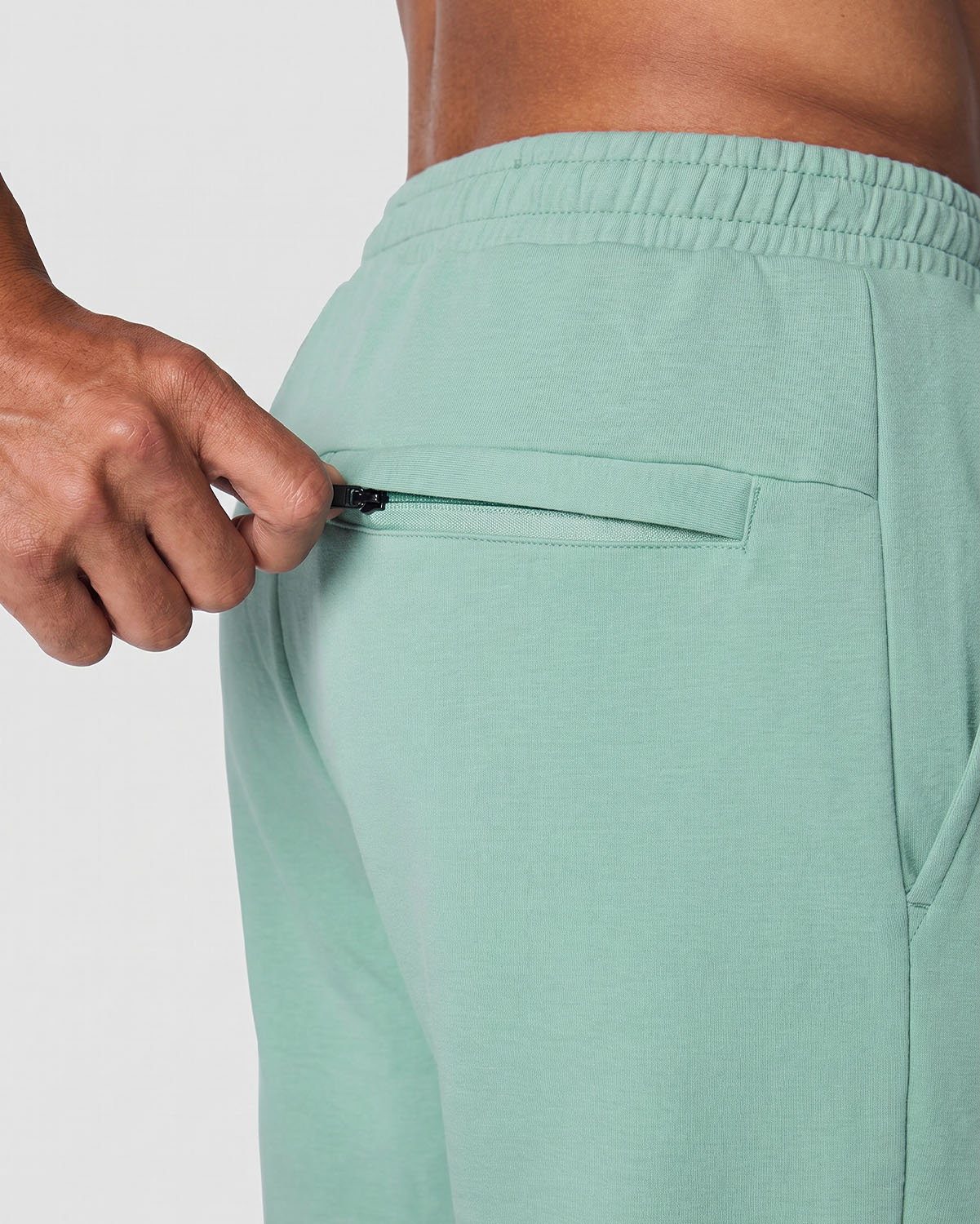 Men's Track Pant - Iceberg Green image number 2