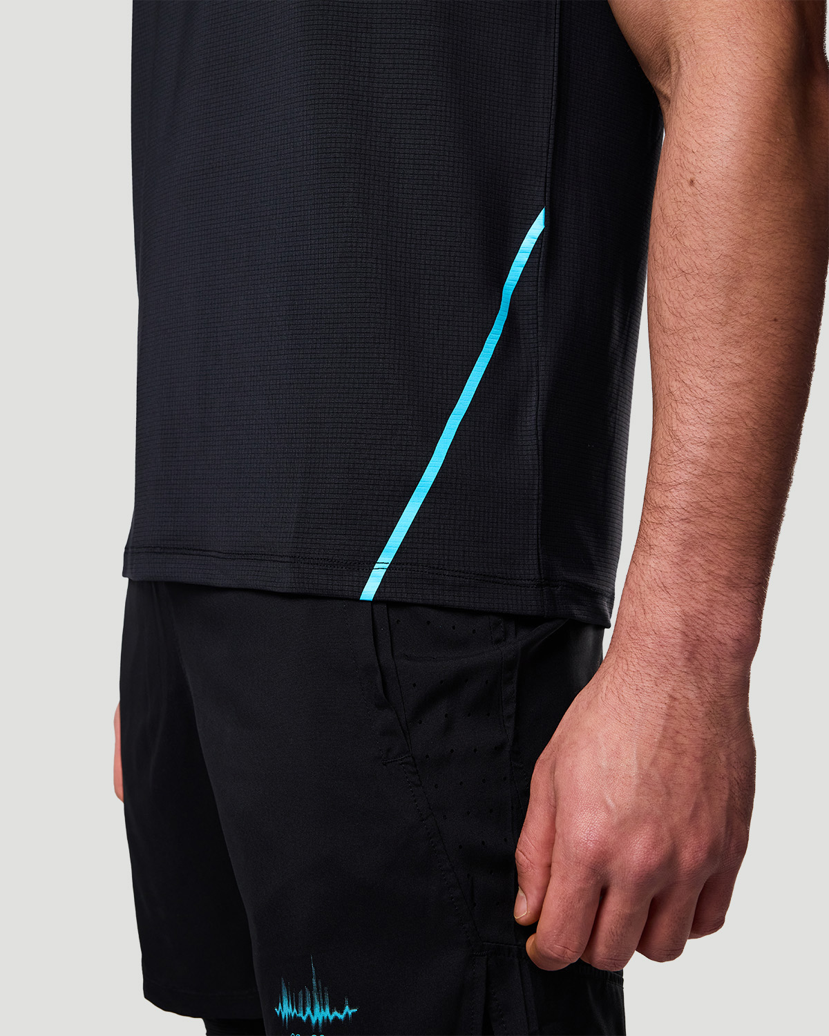 Sleeveless T-shirt - Jet Black image number 3