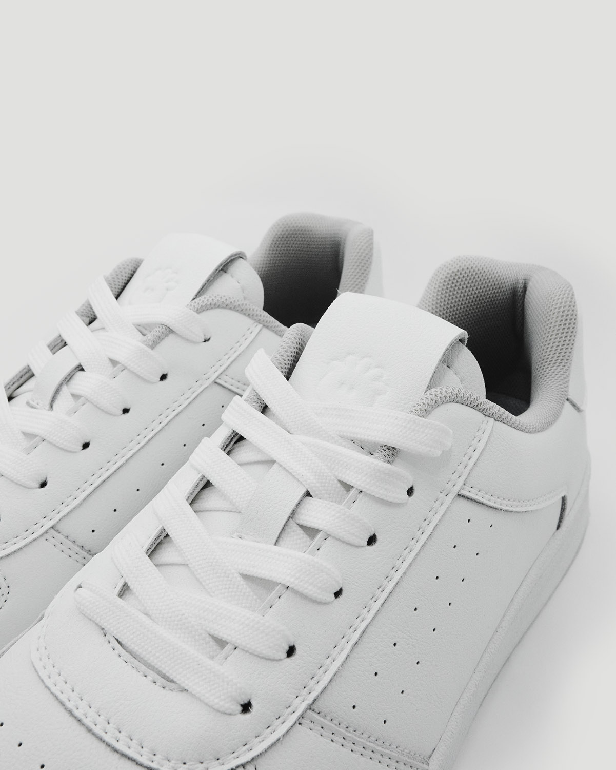 Men's Shoes - White image number 5