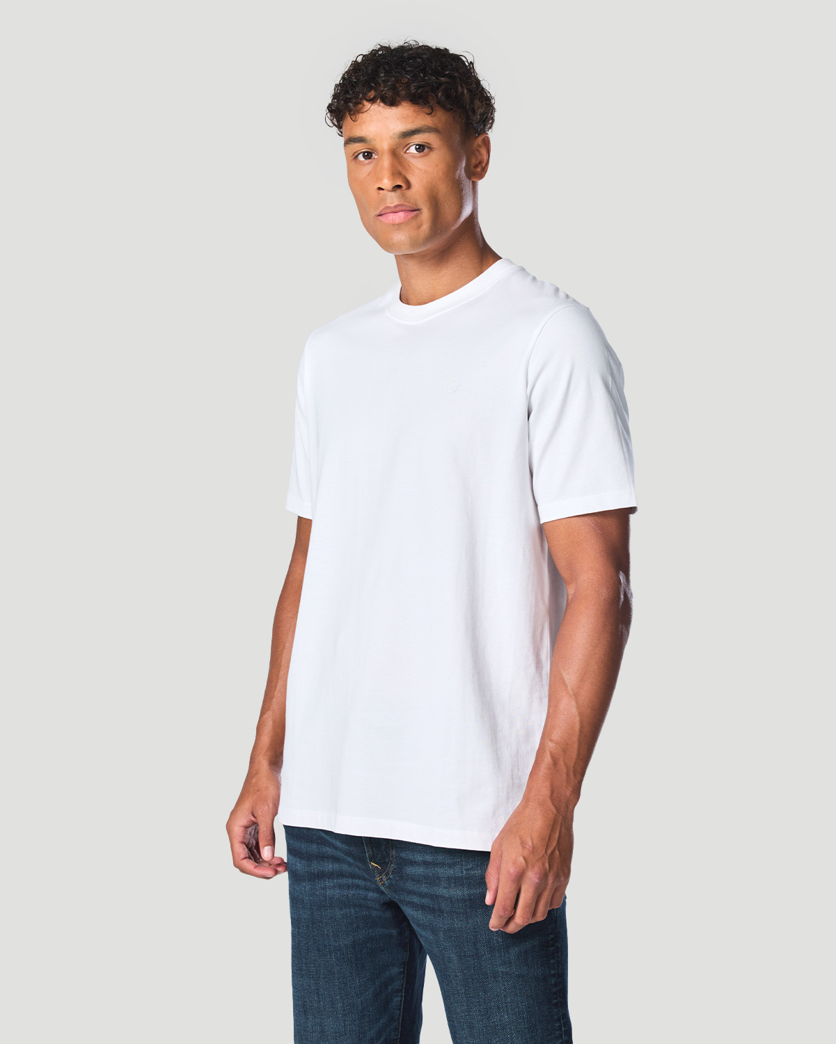 Men's Basic T-shirt - White image number 0