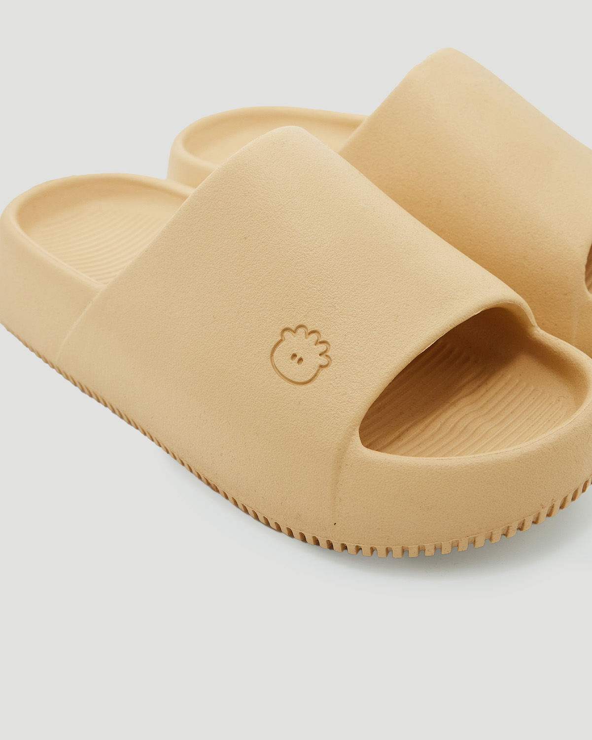 Women's Slides - Beige image number 2