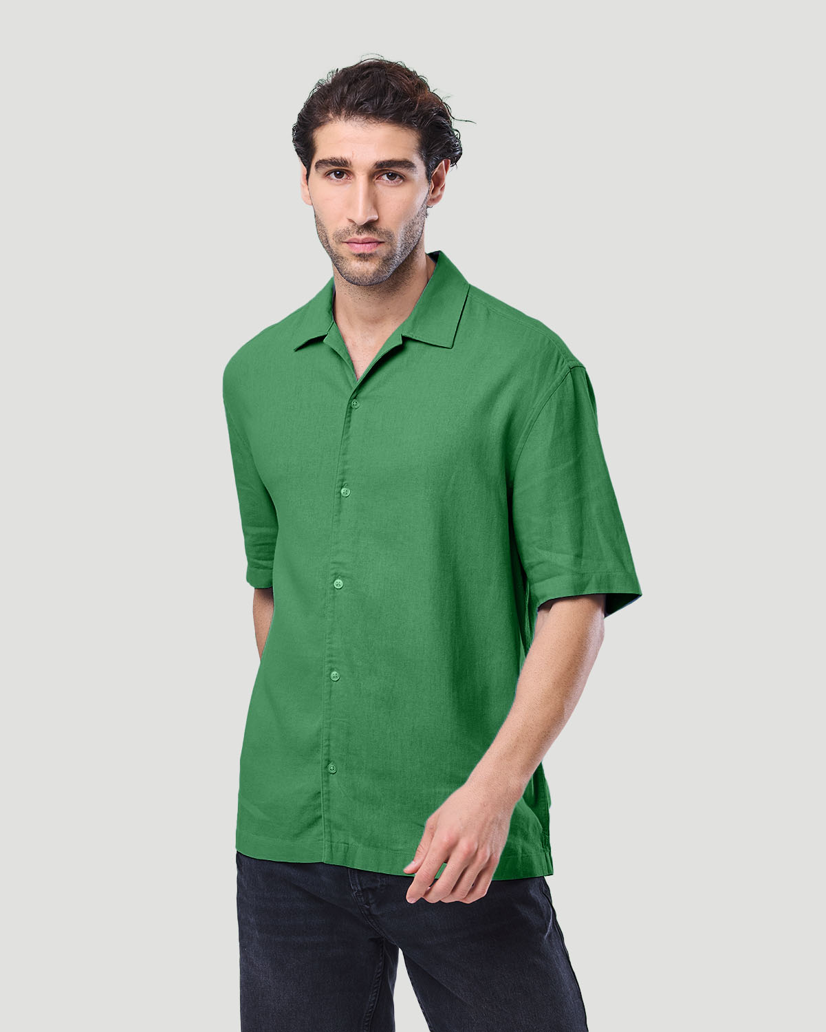 Men's Resort Shirt - Abundant Green image number 2