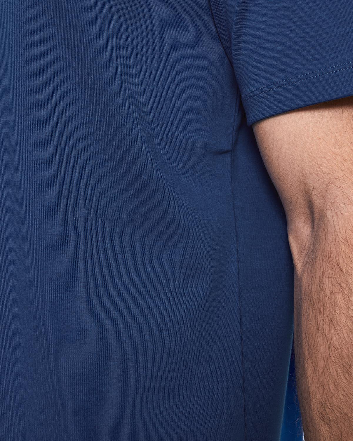 Men's V-neck T-shirt - Navy image number 3